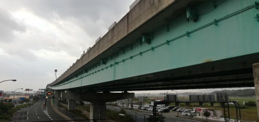 福岡都市高速板付から半道橋方面を眺める。